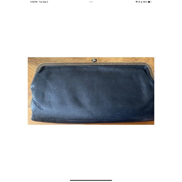 Kenneth Cole NY Black Leather Double Kiss Lock Magnetic Frame Bifold Wallet - Picture 11 of 11